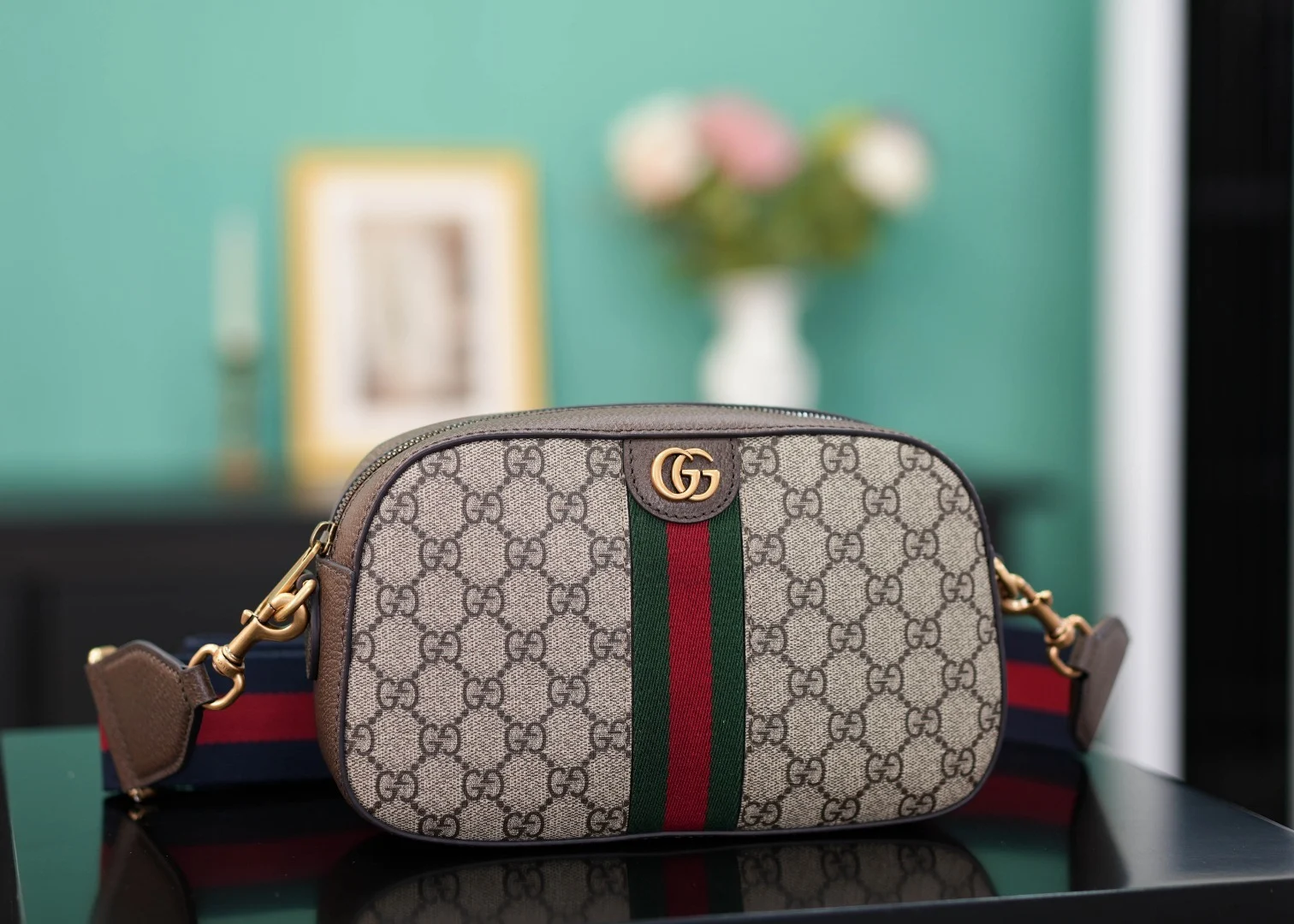Ophidia small crossbody bag